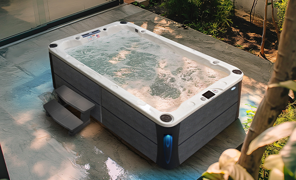 Deck Series Lørenskog hot tubs for sale